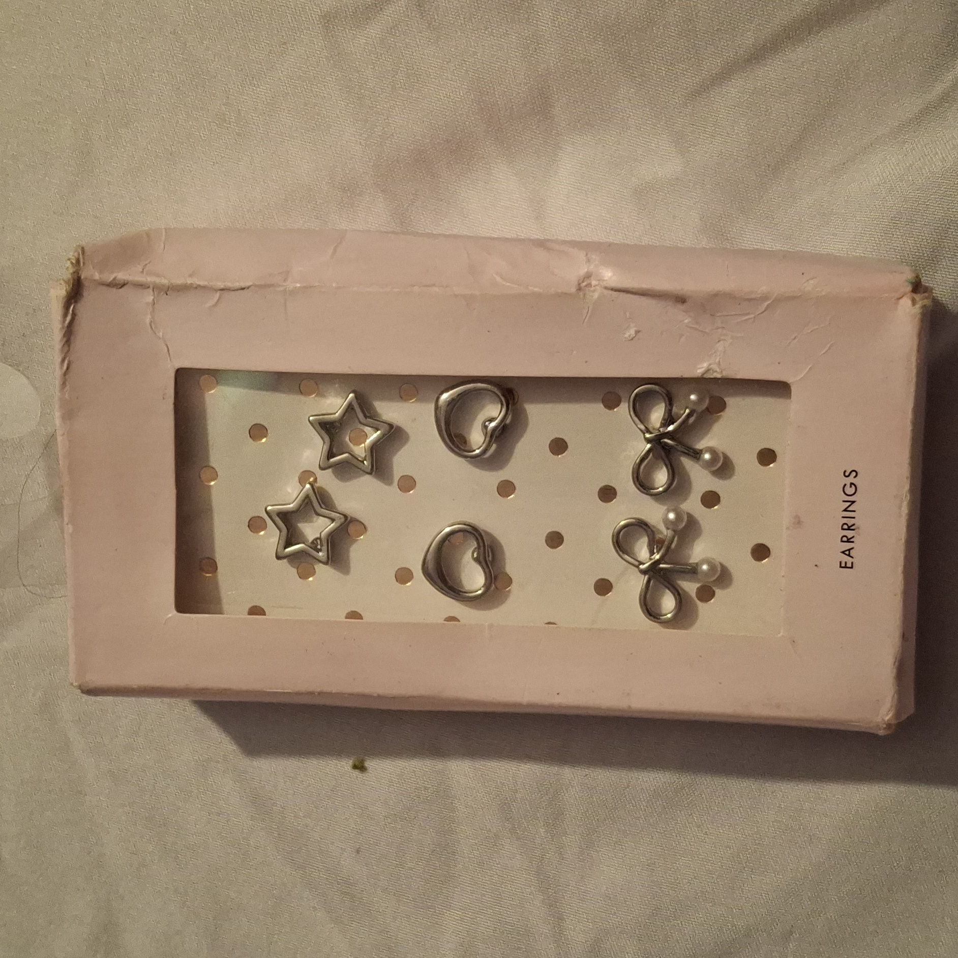 Modern Experssions Earring Set